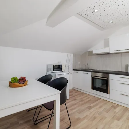 Apartament Katarina