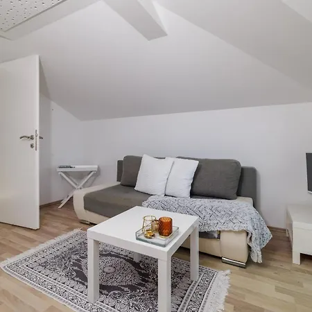 Katarina Apartament *