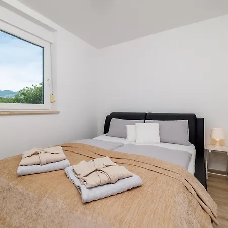 Katarina * Crikvenica