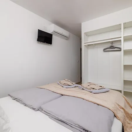 Katarina * Crikvenica